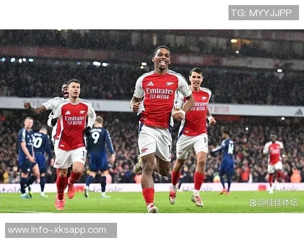 阿森纳定位球威力无比本赛季英超已攻入11球领跑全联赛 阿森纳定位球威力无比本赛季英超已攻入11球领跑全联赛