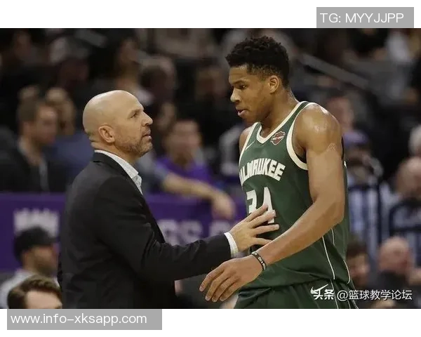 克莱赞弗拉格勇敢挑战字母哥展现无畏精神令人钦佩