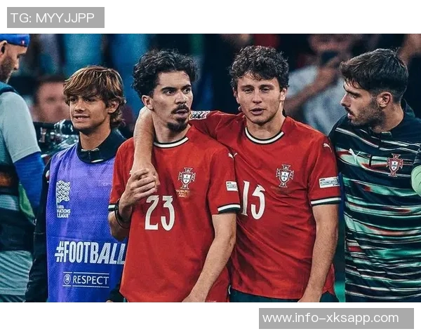 维蒂尼亚揭秘若昂内维斯加盟巴黎背后故事与B费竞争未果的内幕